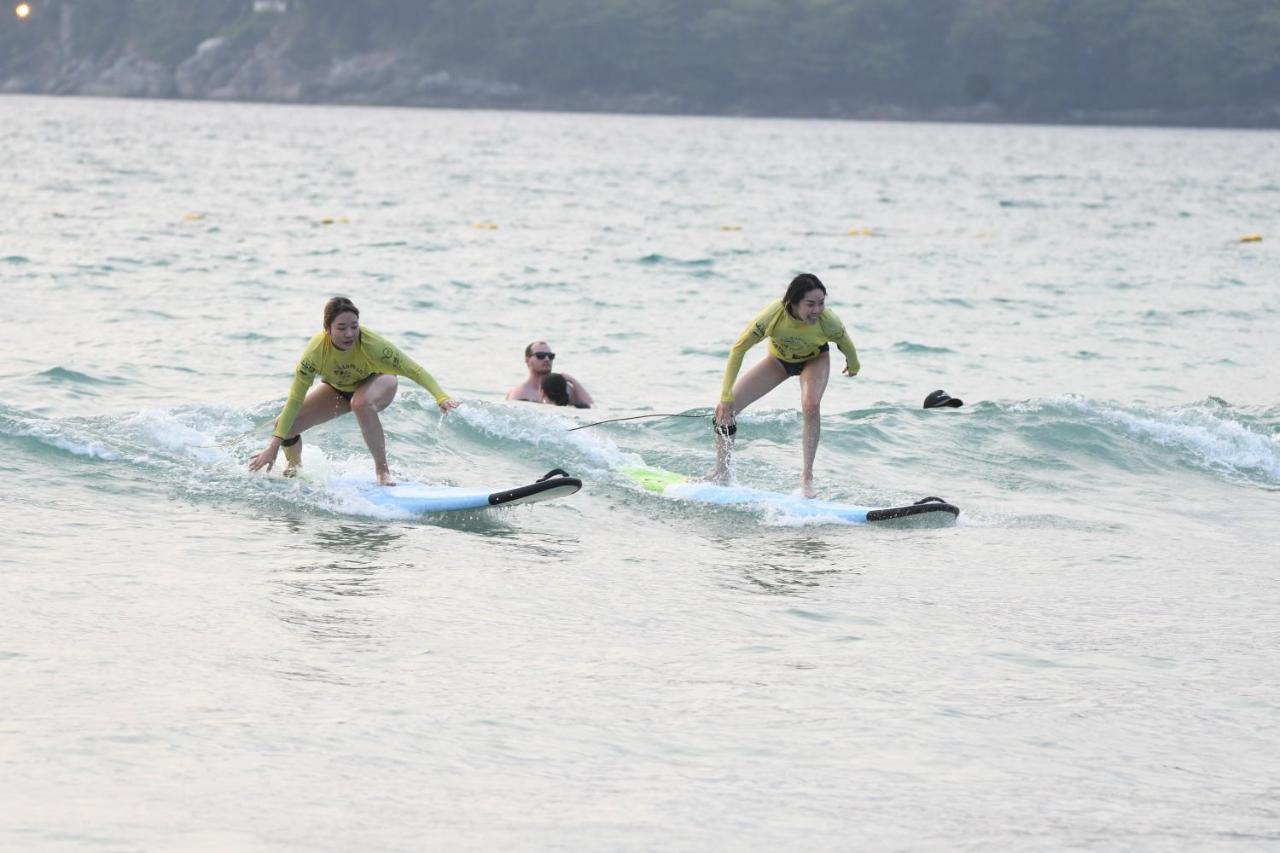 Hotel Baan Andaman Sea Surf Patong Esterno foto