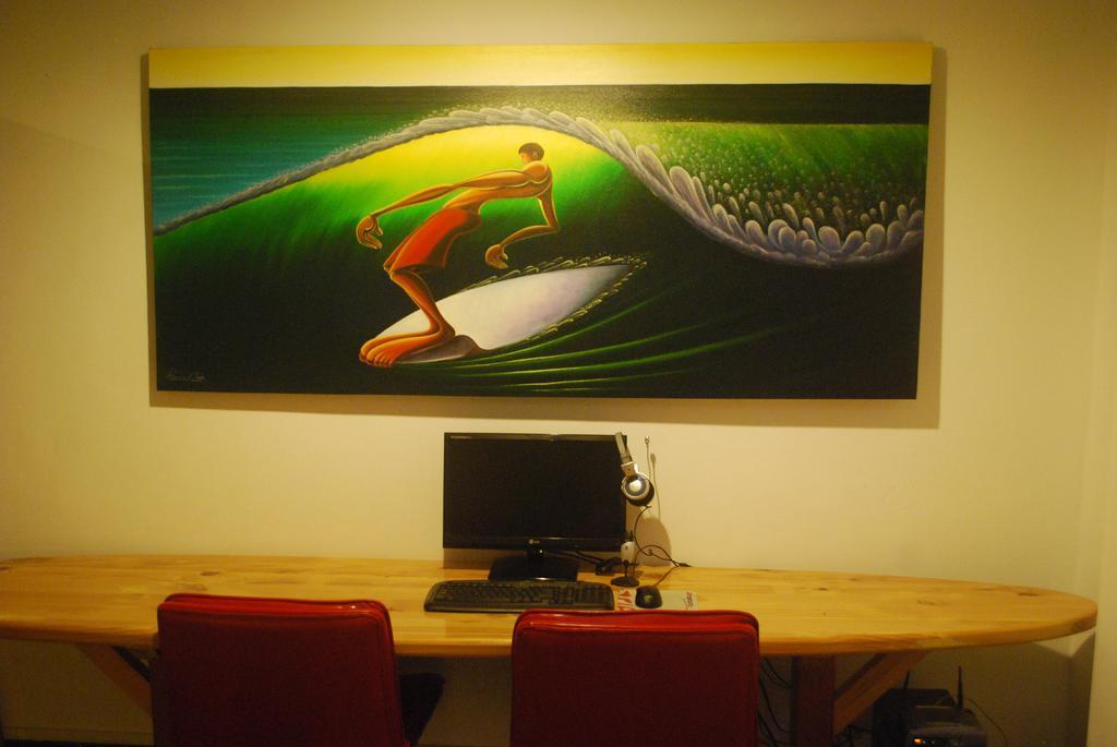 Hotel Baan Andaman Sea Surf Patong Esterno foto